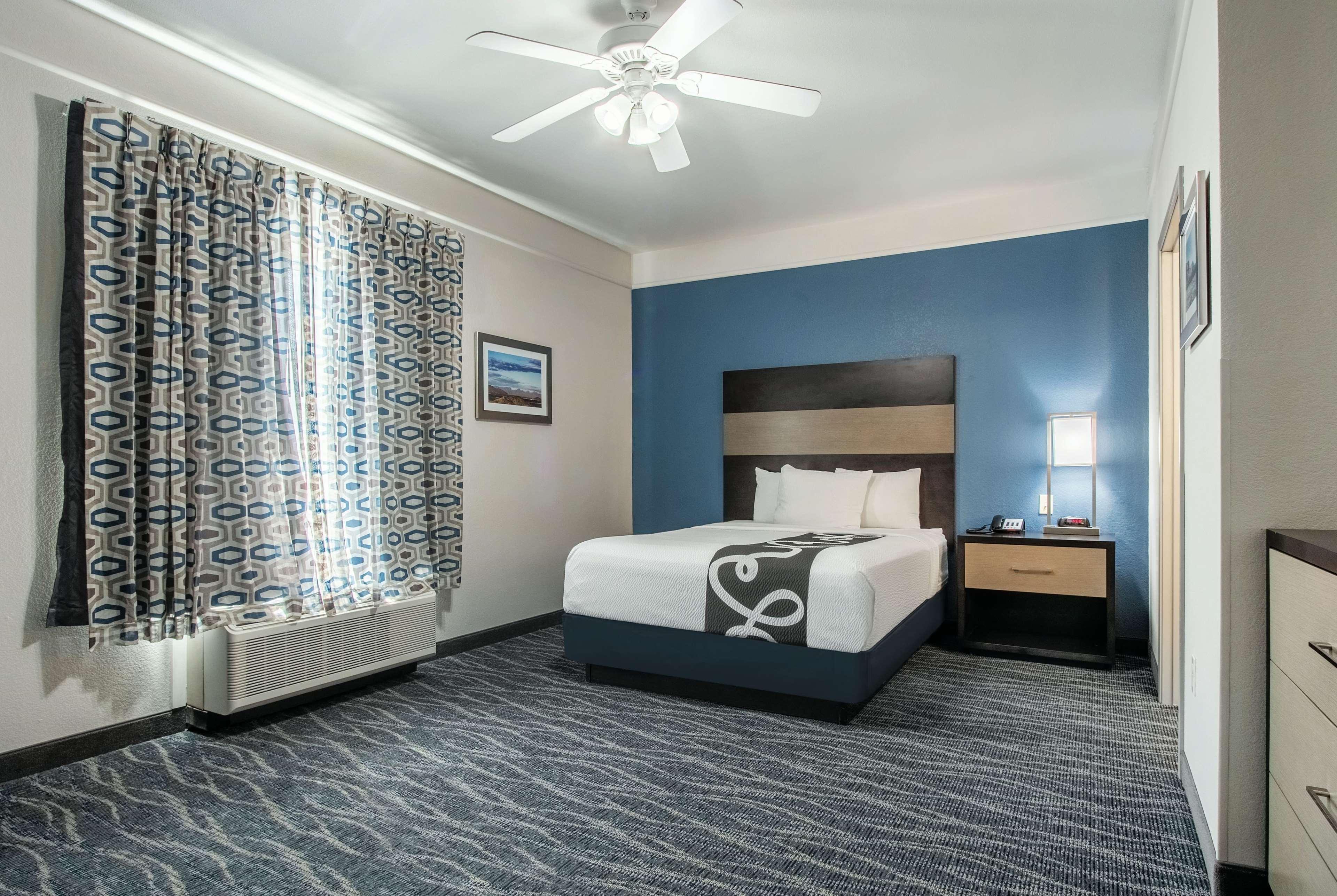 La Quinta By Wyndham Phoenix I-10 West מראה חיצוני תמונה